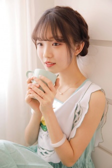 巨胸美乳中文